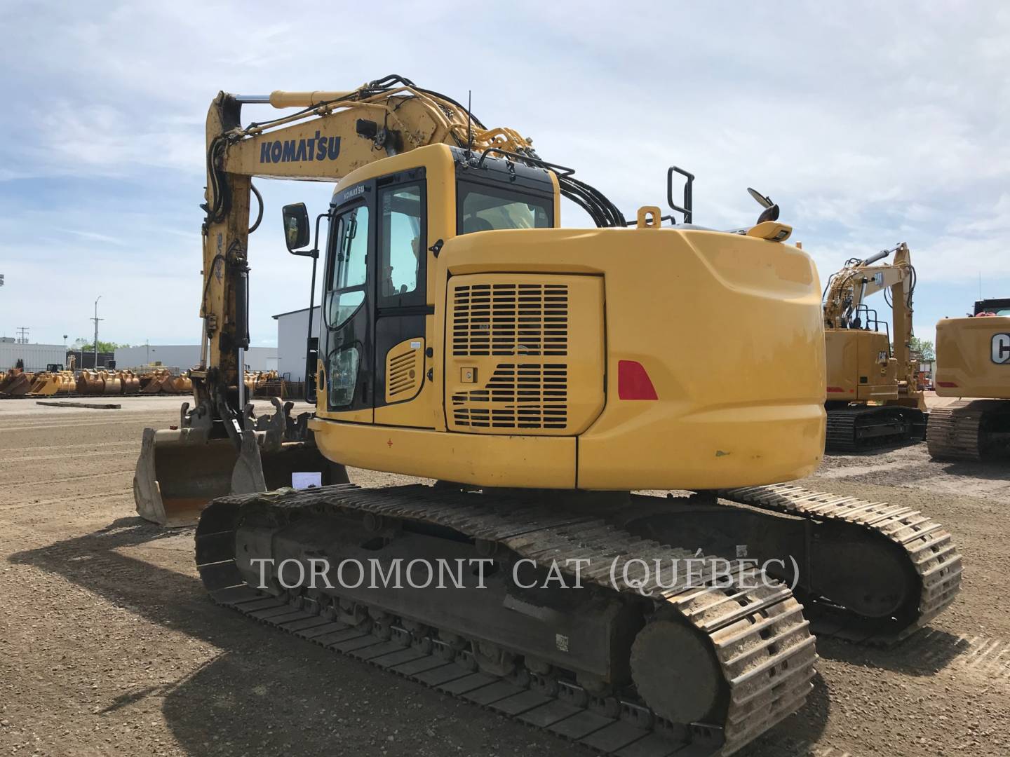 2017 Komatsu PC228USLC10 Excavator