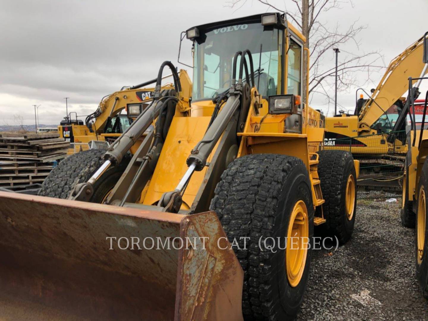 1994 Volvo L120B Wheel Loader