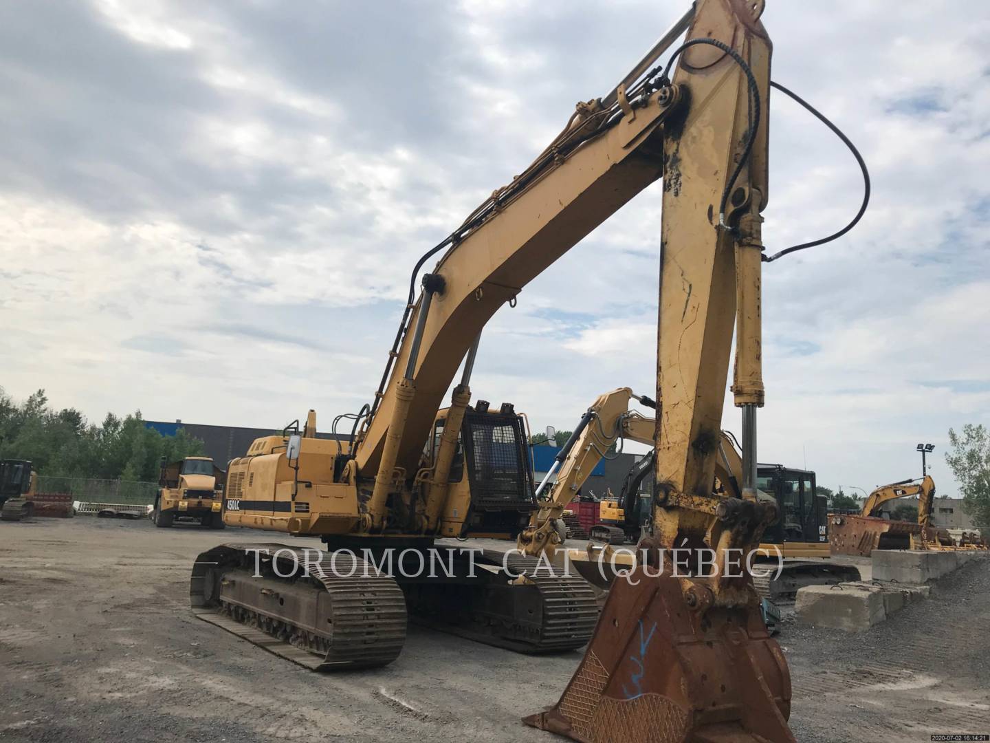 2000 John Deere 450LC Excavator