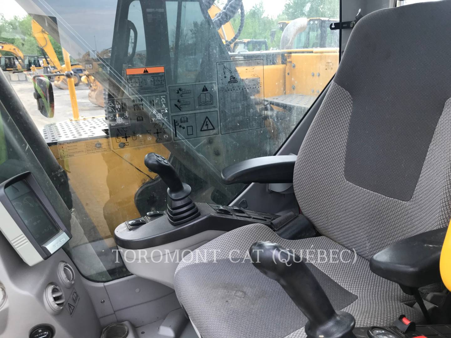 2015 Volvo ECR305CL Excavator