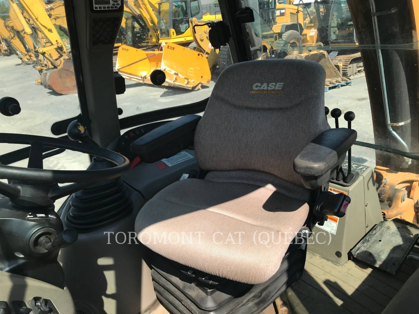 2014 Case 580SN Tractor Loader Backhoe