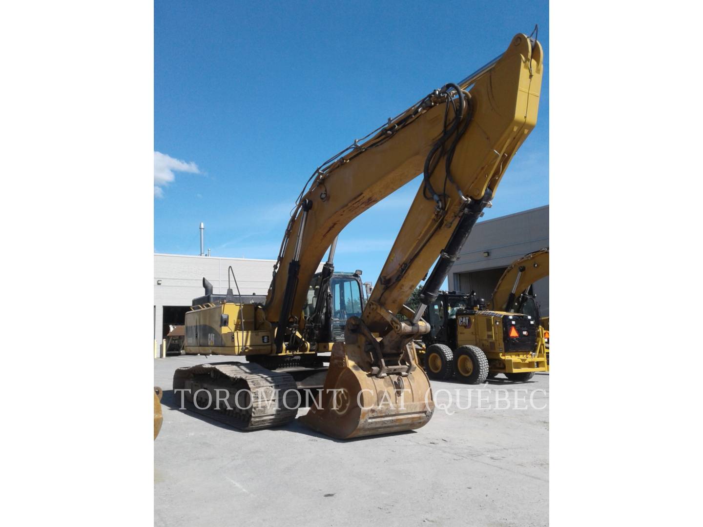 2011 Caterpillar 345DL Excavator