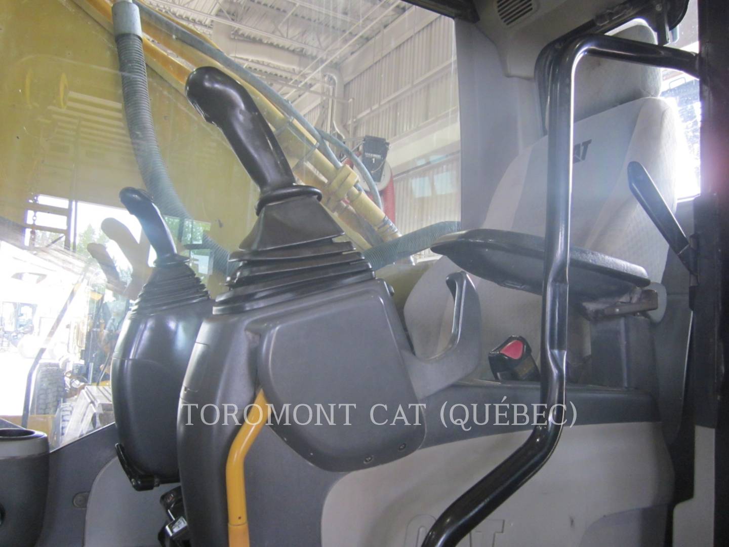 2011 Caterpillar 345DL Excavator