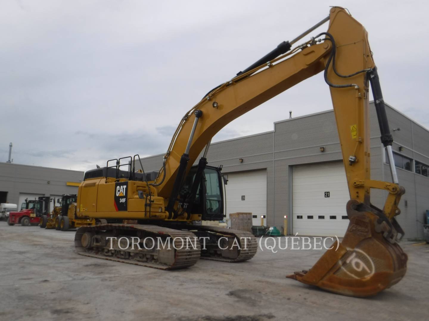 2015 Caterpillar 349FL Excavator