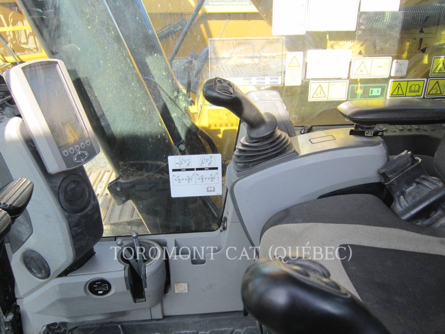 2015 Caterpillar 349FL Excavator