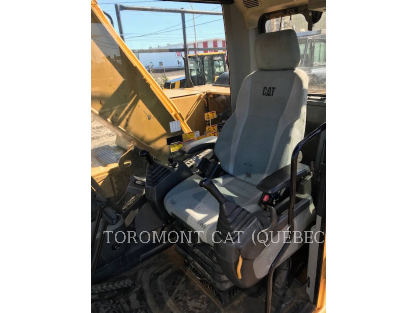 2009 Caterpillar 320D Excavator