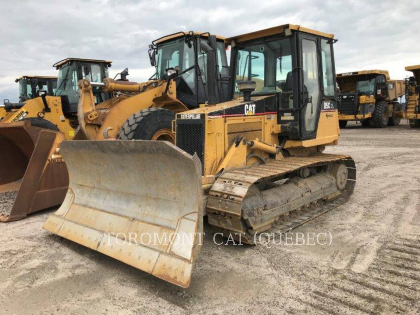 2001 Caterpillar D5CIIIXL Dozer