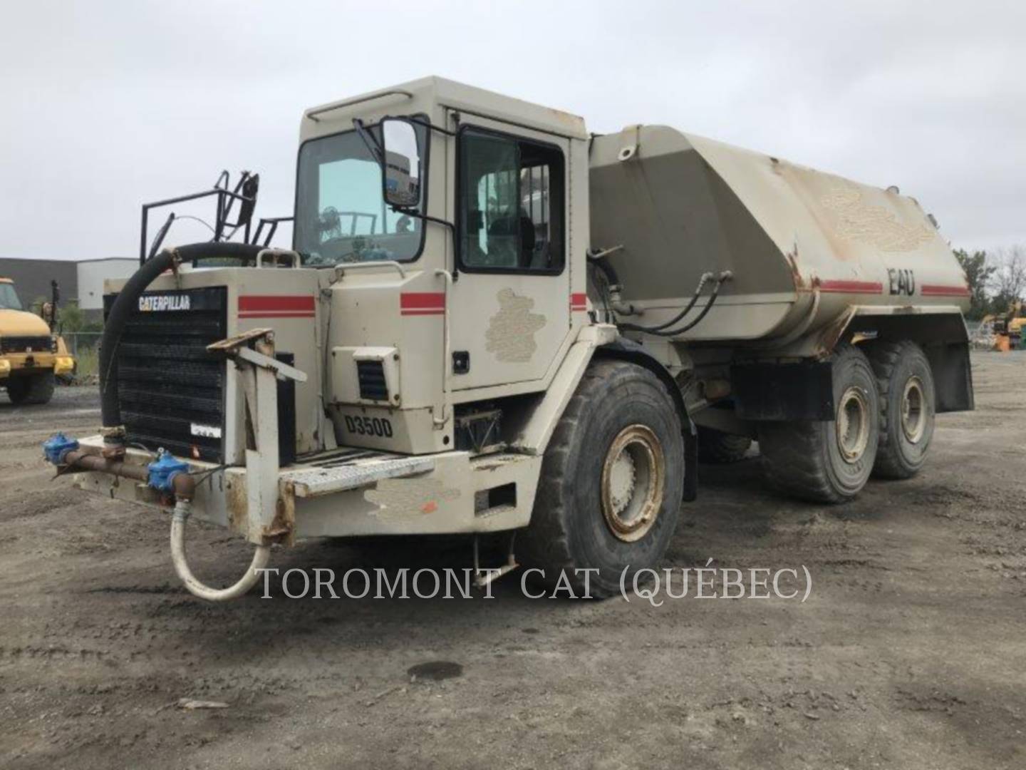 1993 Caterpillar D350D Water Truck