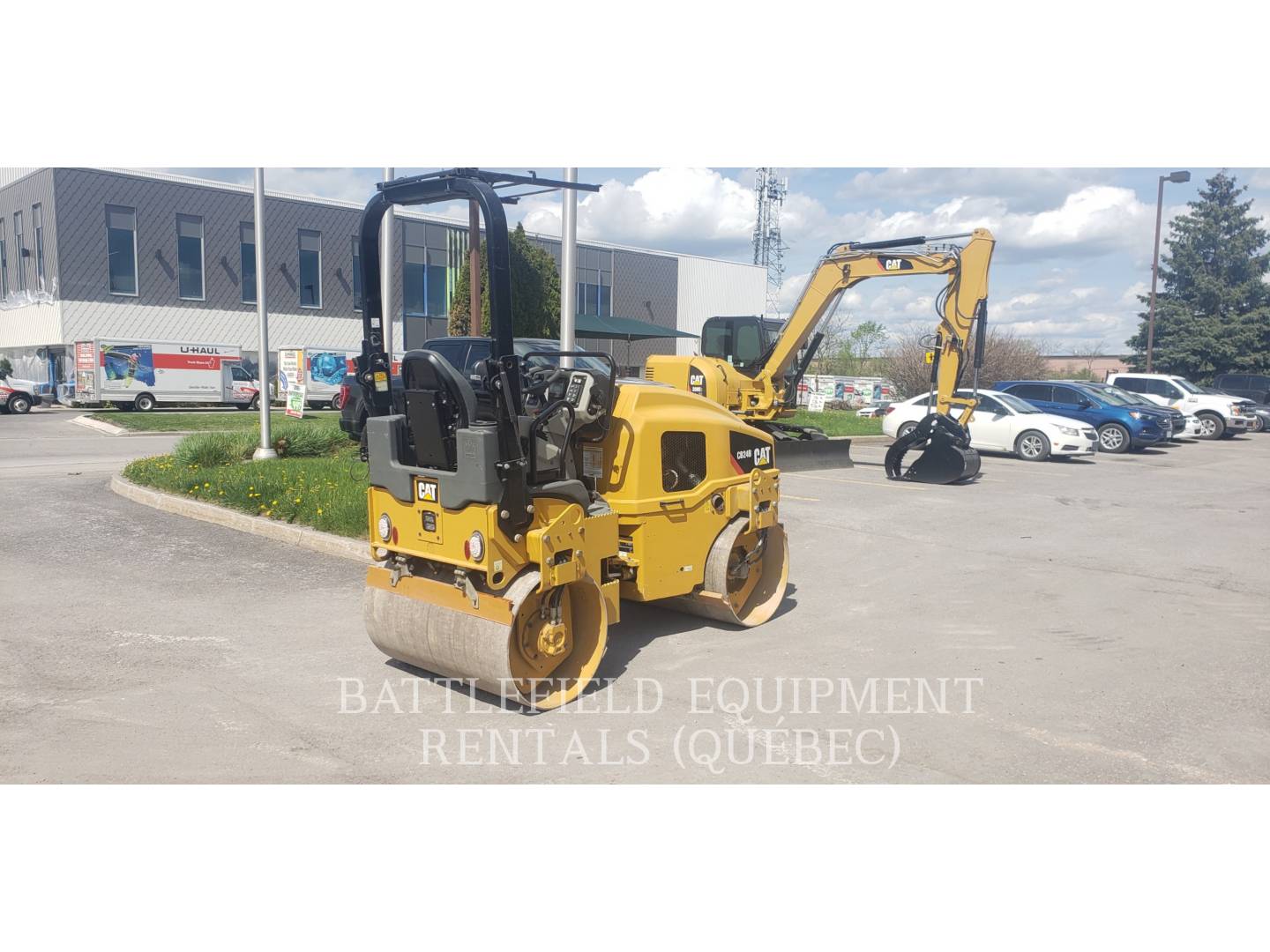 2017 Caterpillar CB24B Vibratory Single