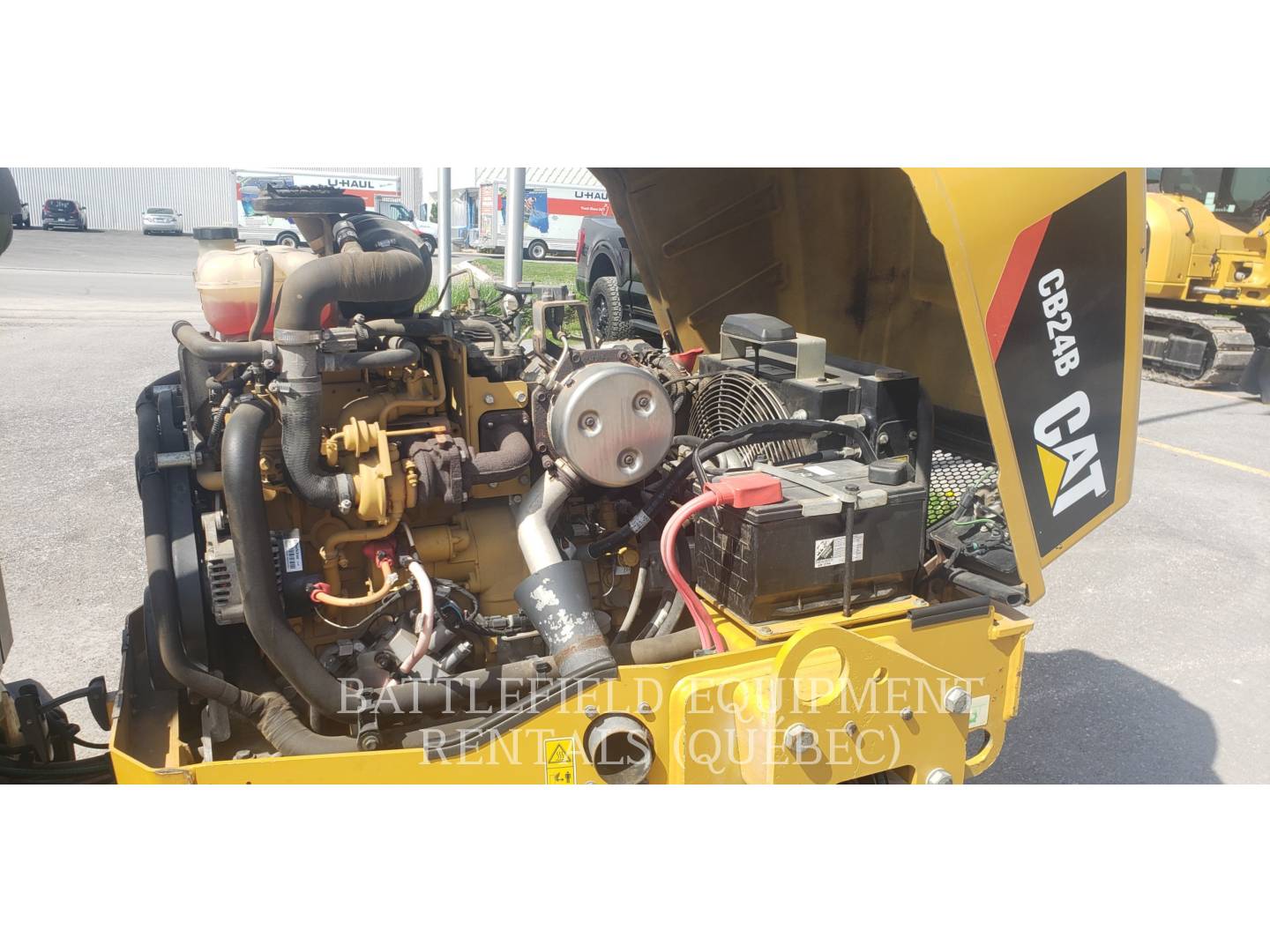 2017 Caterpillar CB24B Vibratory Single