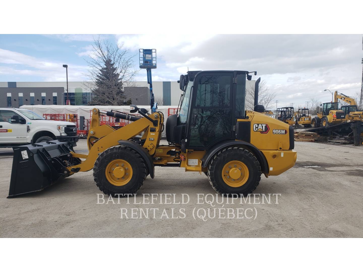 2021 Caterpillar 906M Wheel Loader