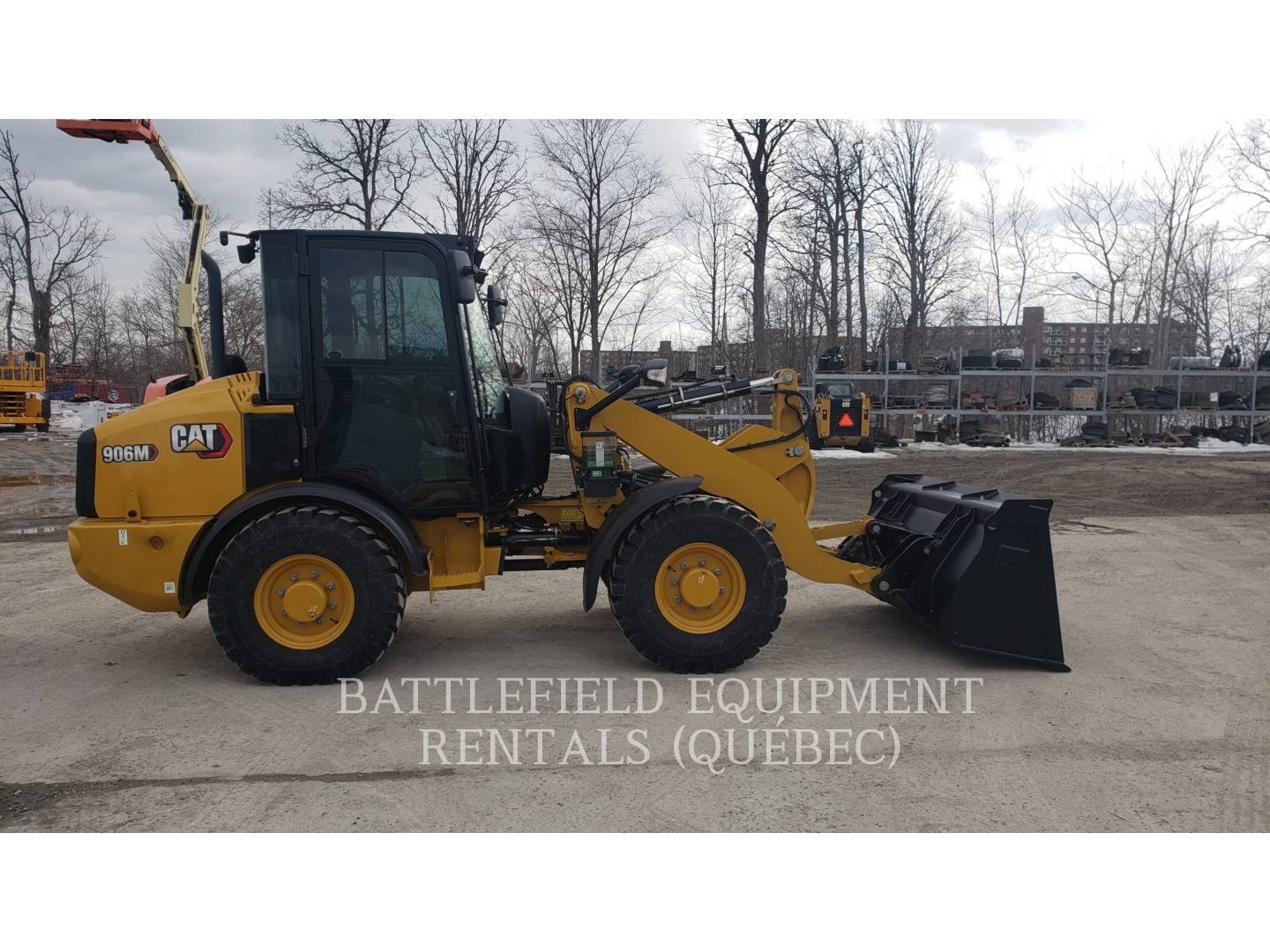 2021 Caterpillar 906M Wheel Loader