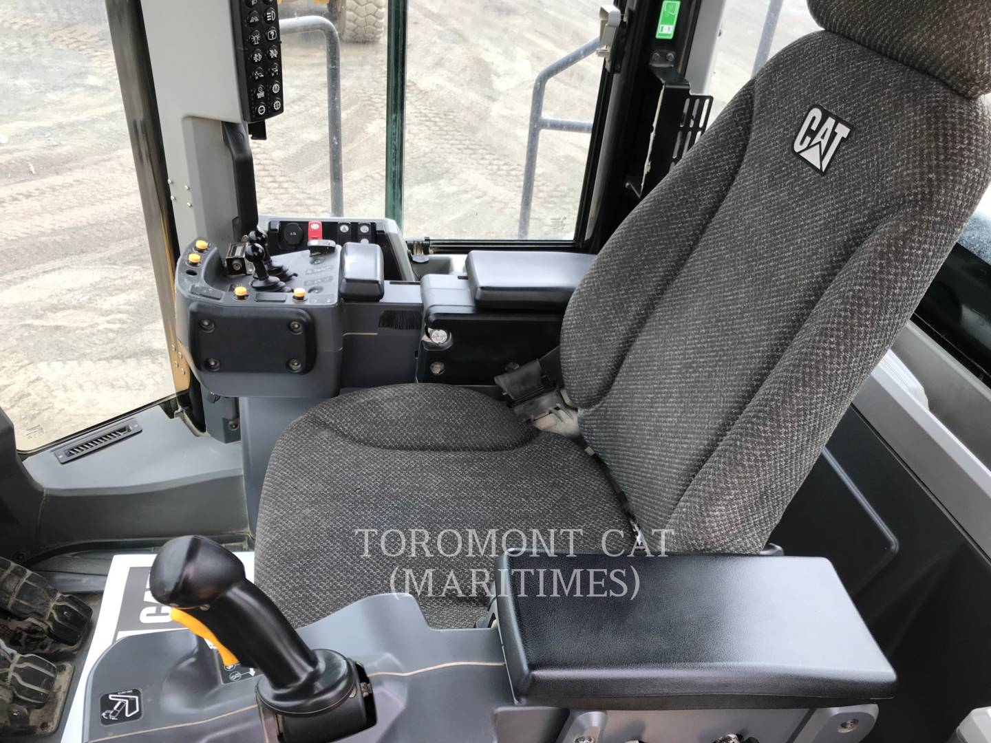 2016 Caterpillar 980M Wheel Loader