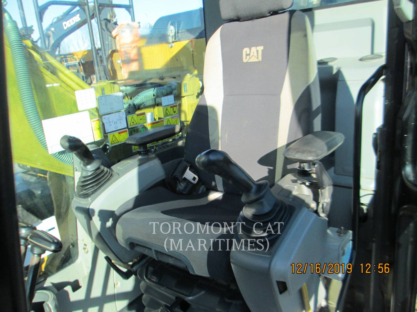 2012 Caterpillar 320EL Excavator