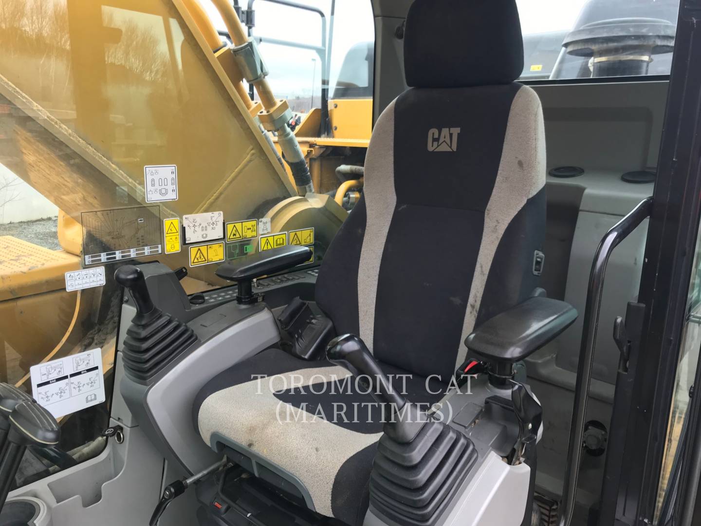 2015 Caterpillar 349FL Excavator